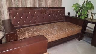 5 seater sofa very good condituon