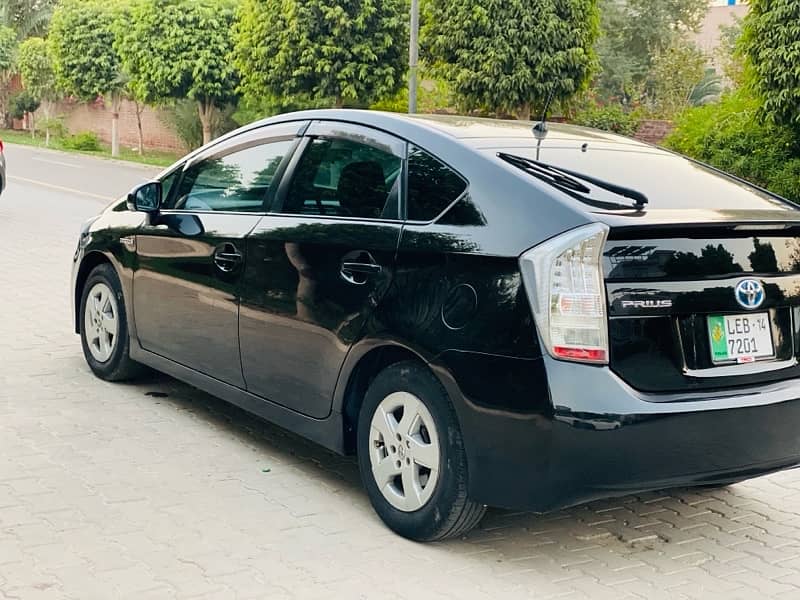 Toyota Prius 2010/2014 3