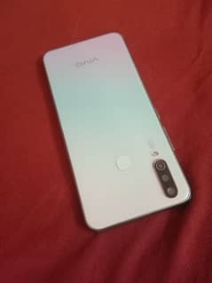 vivo y17.8/256gb pta approVd