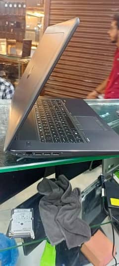 HP Model ZBooks 17G3 i7 6th GaMiNg 0