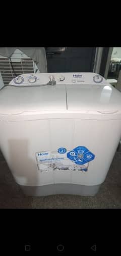 HAIER WASHING MACHINE WITH DRYER