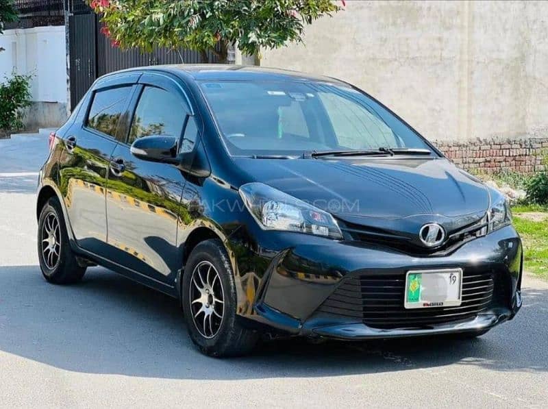 Toyota Vitz 2015 8