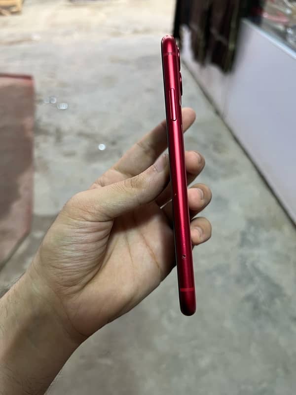 Iphone 11 64 jv Red 1