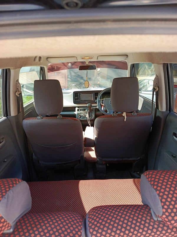 Suzuki MR Wagon 2015 12