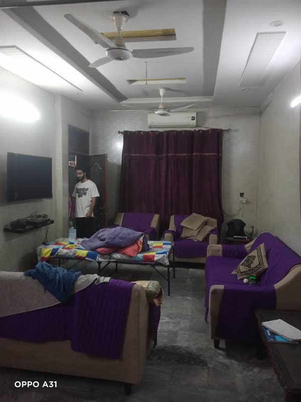 10 Marla ViP Lower portion urgent for rent in sabzazar 4