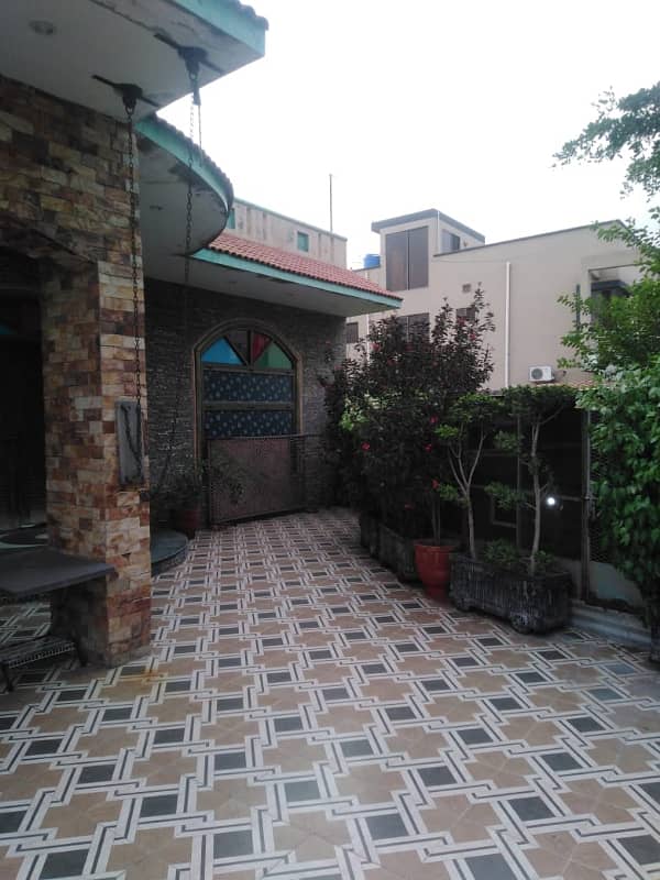 18 Marla Single Storey House For Sale With Gas 12