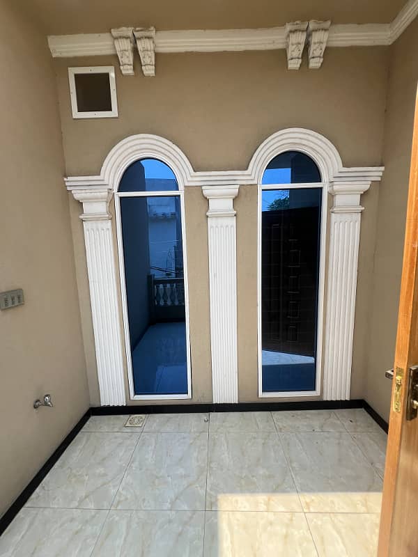 4 marla brand new spanish style house for sale walking distance from main canal road, Near Lahore medical housing scheme phase 1 main canal road Lahore 18