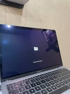 Macbook air 2018 os installation error