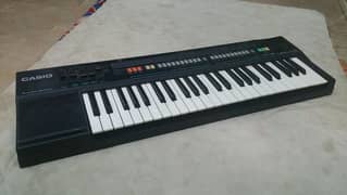 CASIO CT-370 KEYBOARD