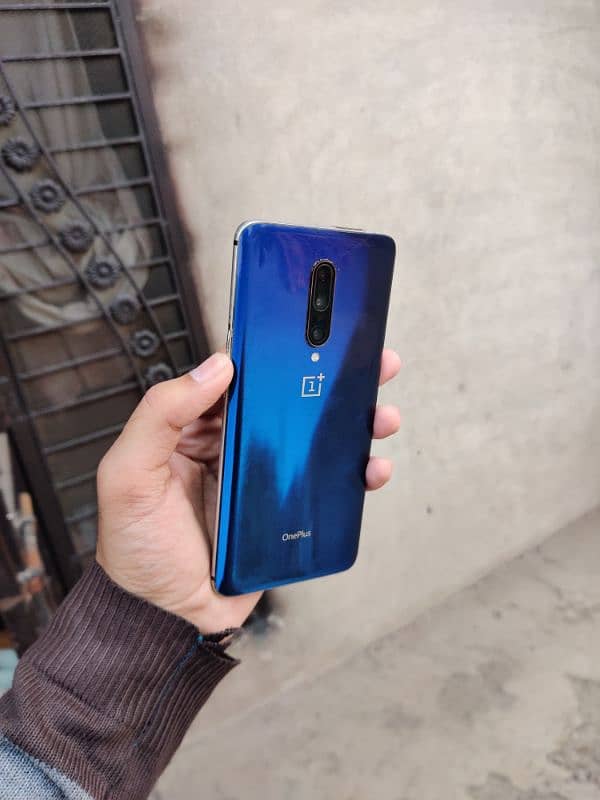 OnePlus 7 pro + charger finl pris 10