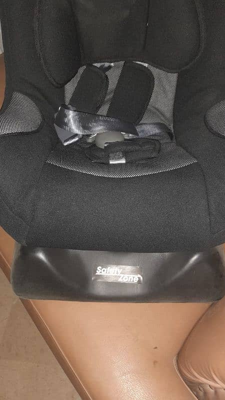 baby car seat, brand  IWH for kids only 1