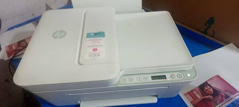 hp wireles printer all in one. delivery avilable color. black. scan. copy 7