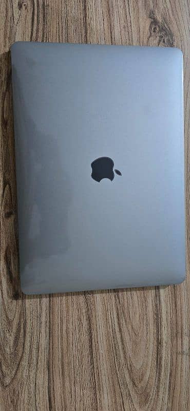 MacBook pro M1 2020 2