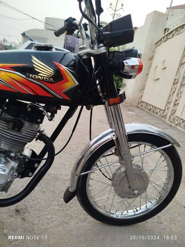 CG honda 125 sukkar num 2016 mint condition 10