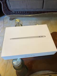 MacBook Air 13-inch 2019