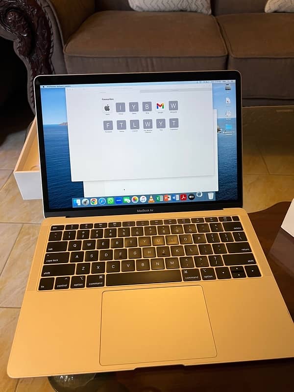 MacBook Air 13-inch 2019 6