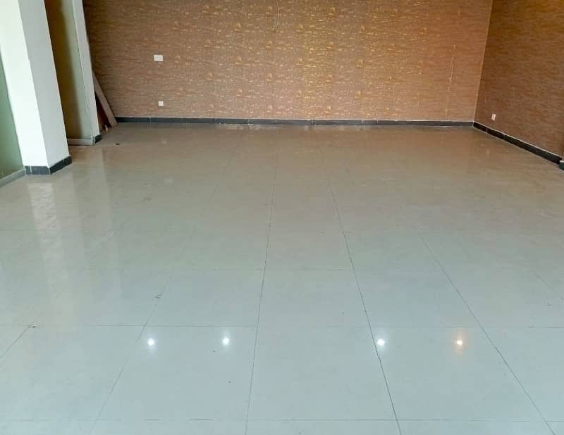 4 Marla 3rd Floor Office With Elevator For Rent In DHA Phase 5,Block CCA, Lahore. 4