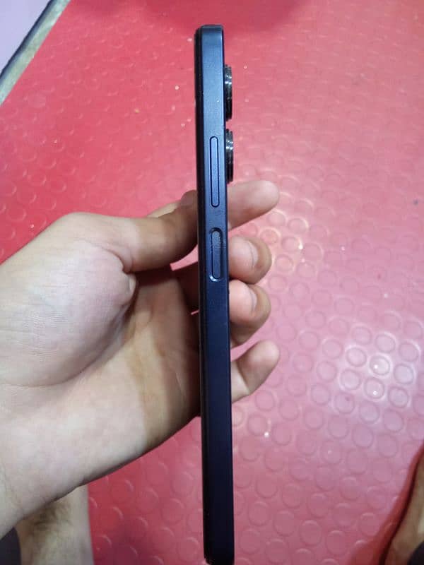 realme c33 10/10 condition with box and charger 1