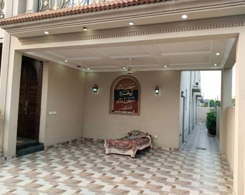 1 Kanal Lavish Bungalow for Rent in DHA Phase 6 | Fully Furnished 3