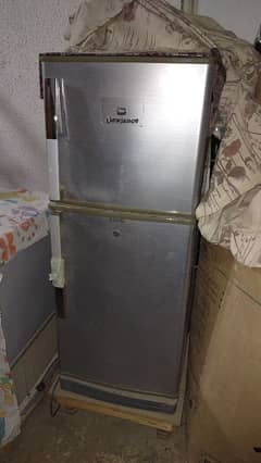 dawlance fridge 0