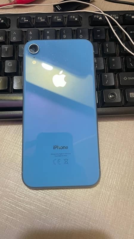 iphone XR Factory unlocked 128 GB 6