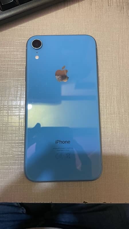 iphone XR Factory unlocked 128 GB 8