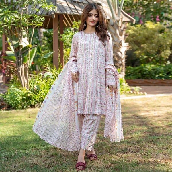 Fiza Noor Aaira- 3Pc Unstitched Jacquard Lawn Suit 5