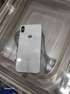 I phone xs max 256gb