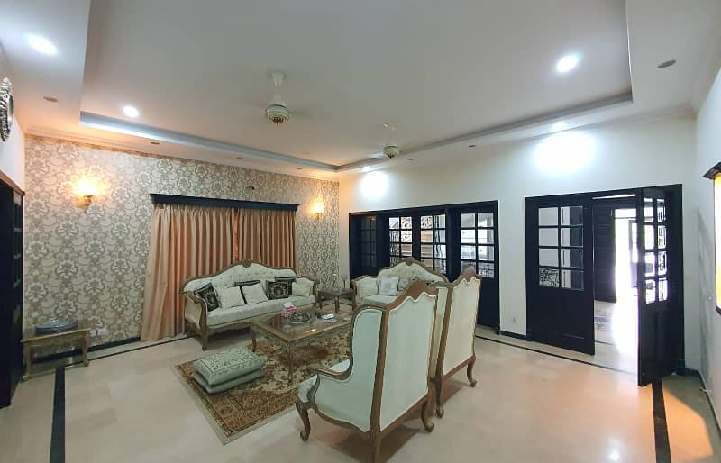 One Kanal Fully Furnished House for Rent in DHA Phase 5 10