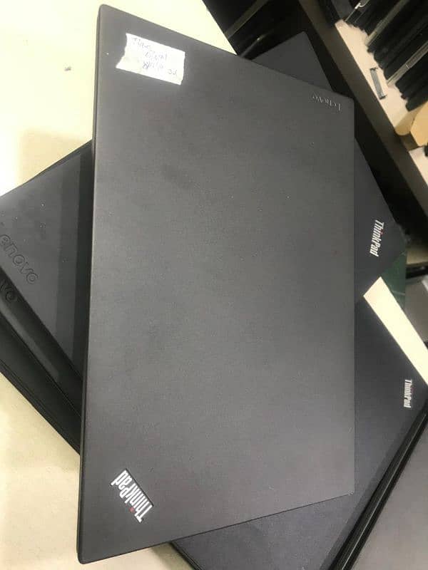 Lenovo core i7 5 generation 8gb ram and 256 ssd dual battery 4