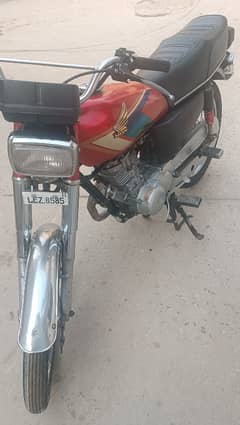 Honda 125 (2011) 03368000143