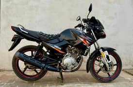 Yamaha/ YBR 125/ Black Color/ Model 2020