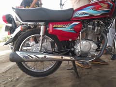 Honda 125 bike me koi kam nhi ha sab Kuch genuine ha