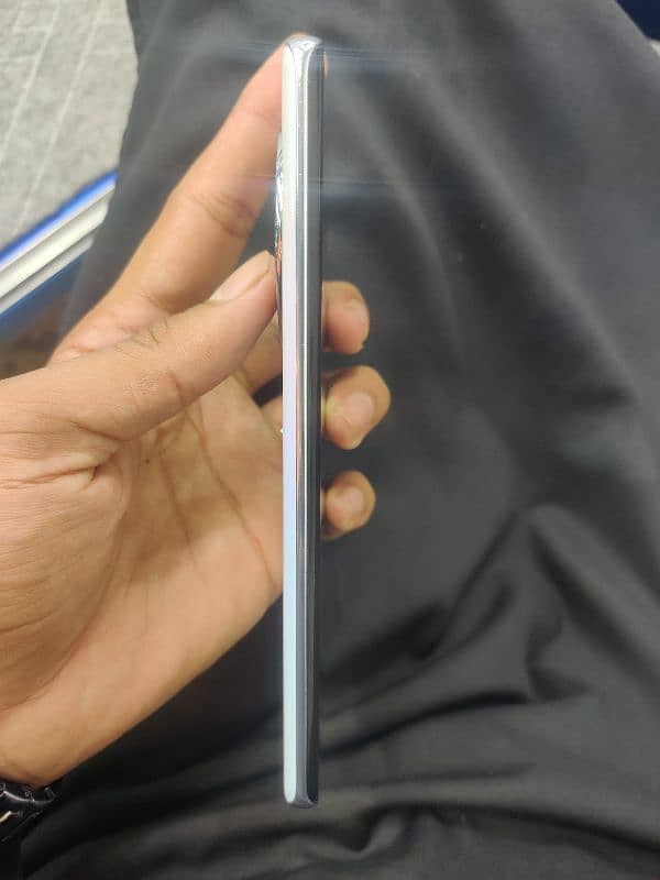 Huawei X9A edge display 4