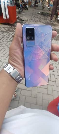 VIVO V21E