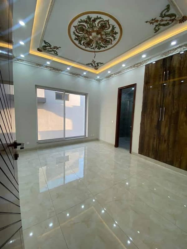 Luxury 10 Marla Home for Rent with Modern Amenities in DHA Phase 5 6