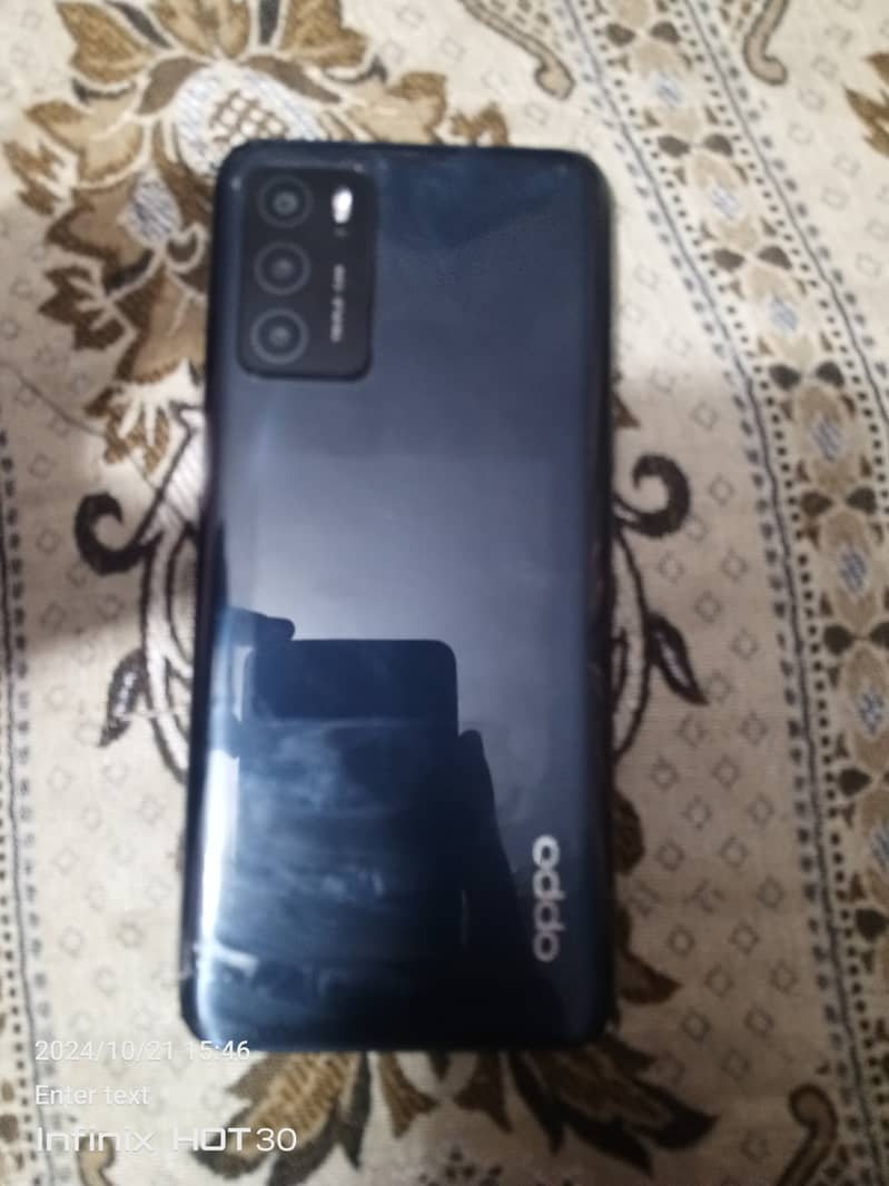 Oppo A16 with box 1