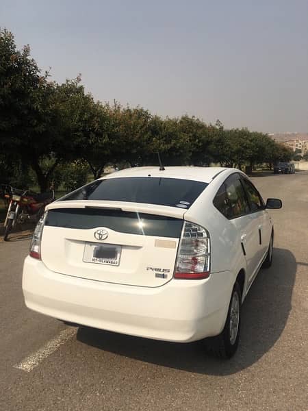 Toyota Prius 2011 1.5 5