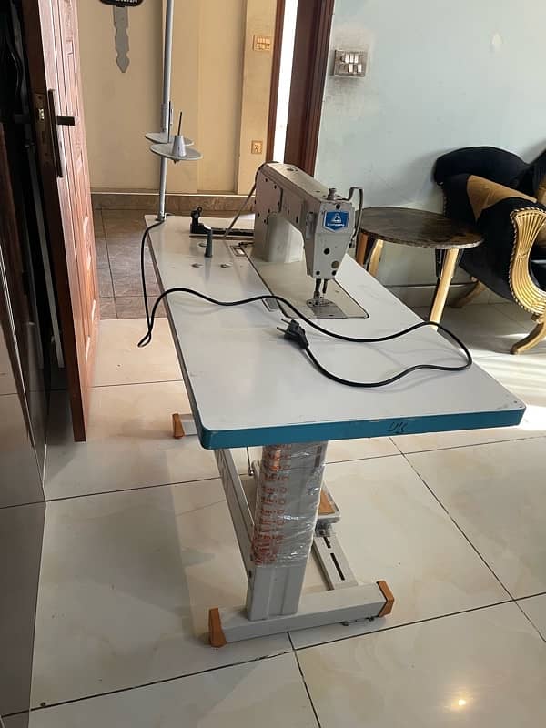 Brand New Sweing Machine For Sale 7