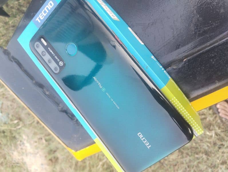 Tecno LC7 With Box Lush Condition 2