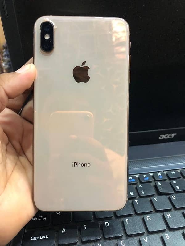 iphone xsmax Dual sim pta approved  256 gb golden 3