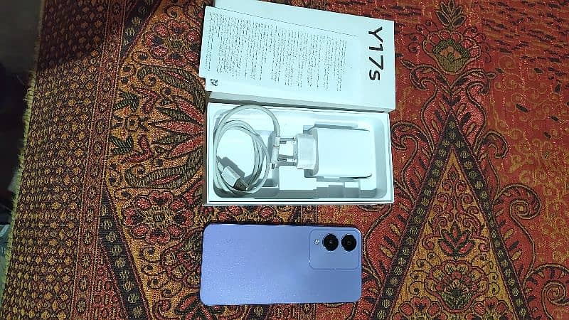 Vivo y17s Ram4, Rom, 128 GP condition 10/10  WhatsApp 03167908523 8