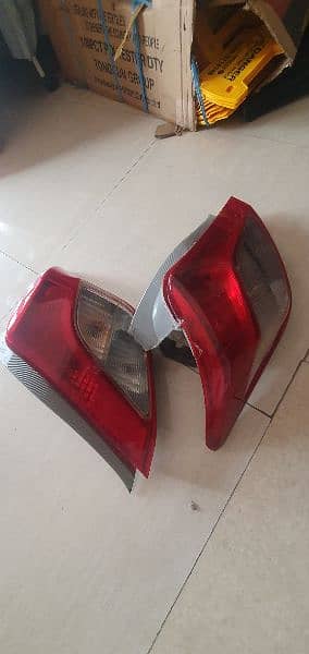 vitz back lights 6