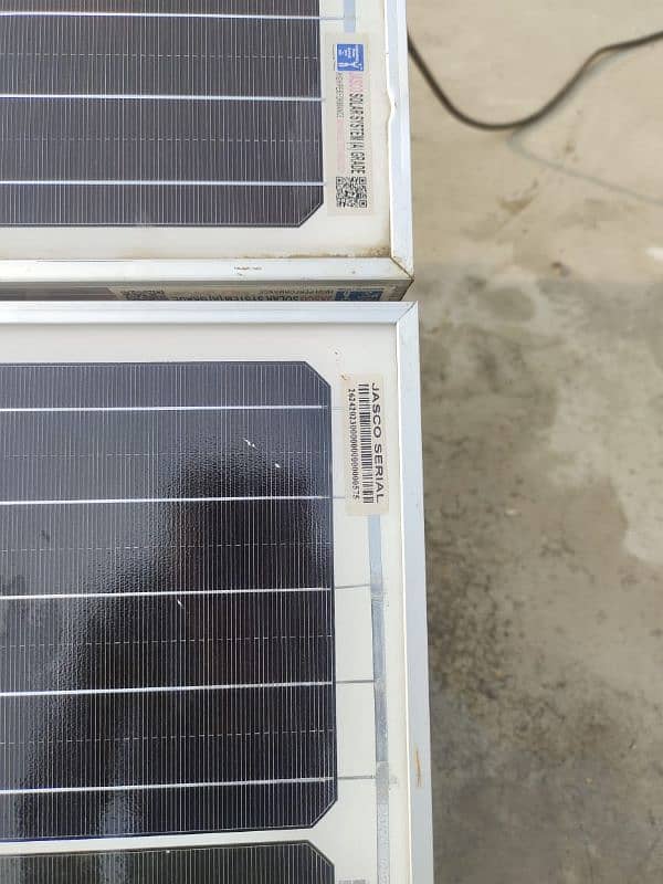 jinko solar 165W 2 plate available ok pice 2