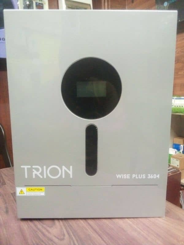 TRlON new box solar inverter 3.6. kva      L2 L3 solar stand 0