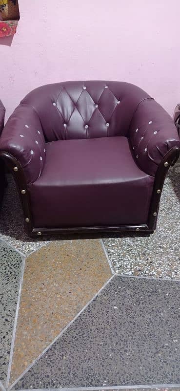 7 Seater sofa 1