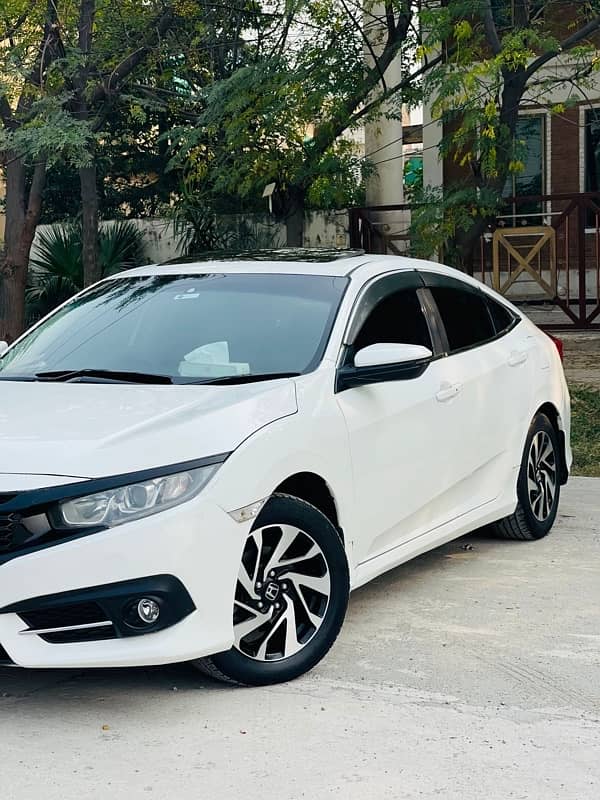 Honda Civic Oriel 2016 0