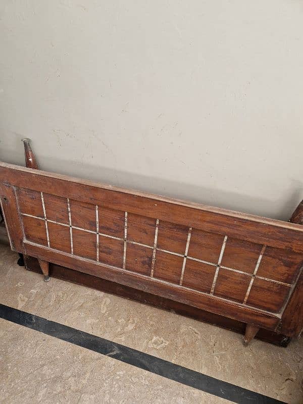 3 x Single Bed 4