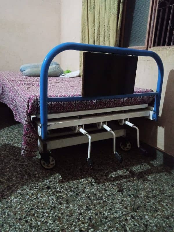 hospital bed 1