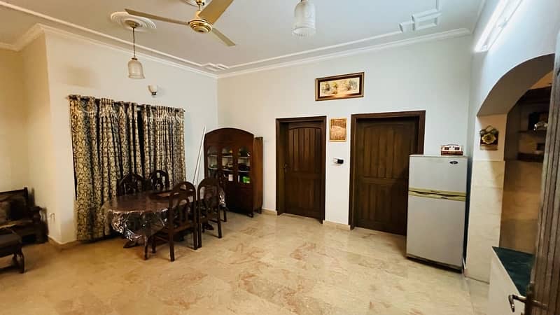 7 Marla Beautiful House For Rent 10